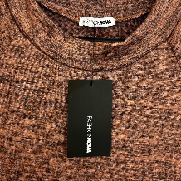 NWT Showy & Cozy Sweater Long Sleeve Tie Waist Maxi Dress Tan/Brown Size Small - Picture 10 of 13